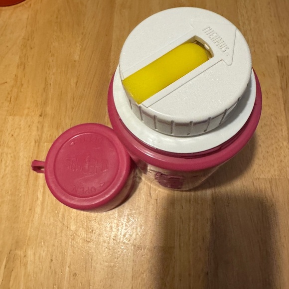 Vintage Pink Thermos Cup Model 3700 - Picture 2 of 4